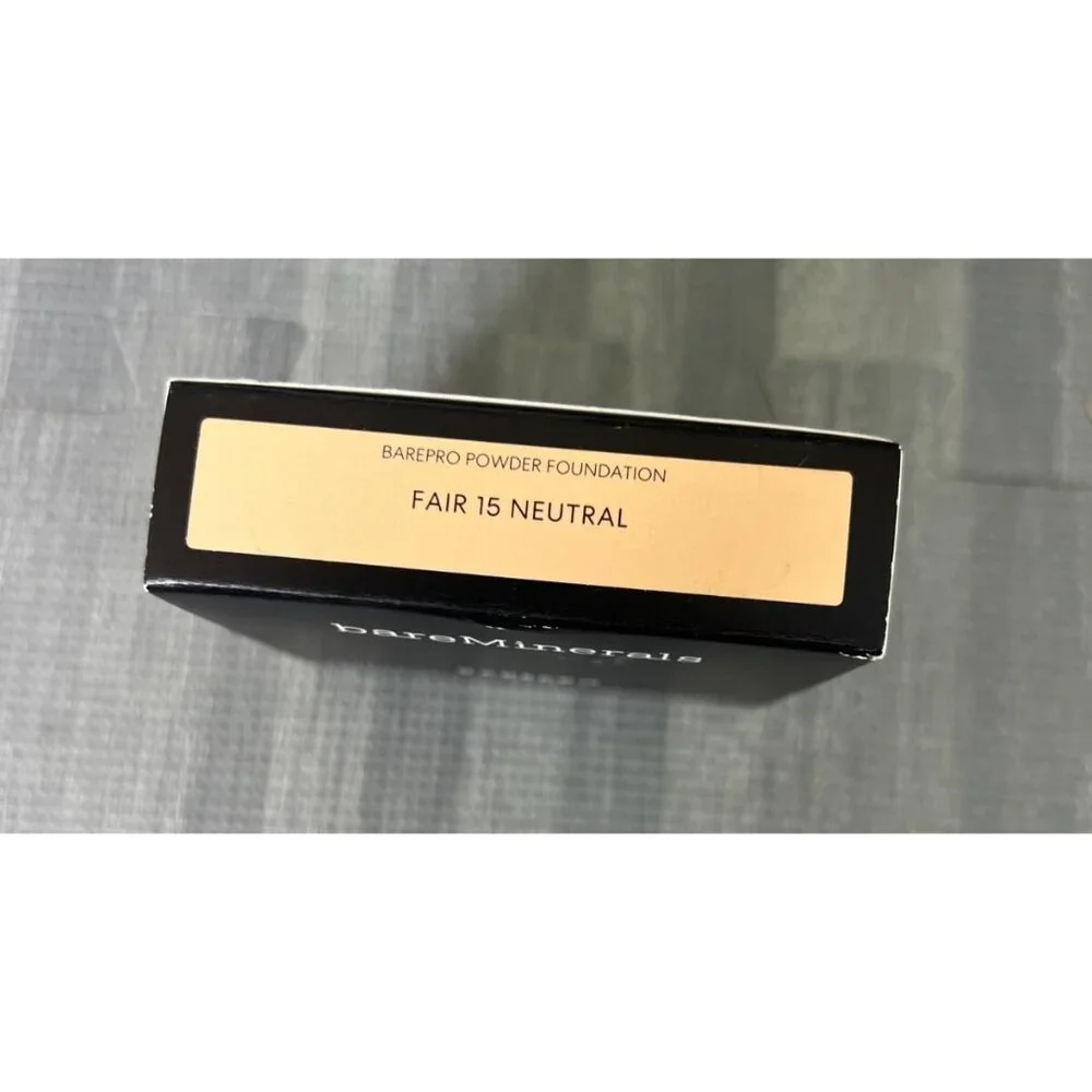 BareMinerals BarePro 16HR Vegan Powder Foundation – 8.5 g NIB (Multiple Shades)